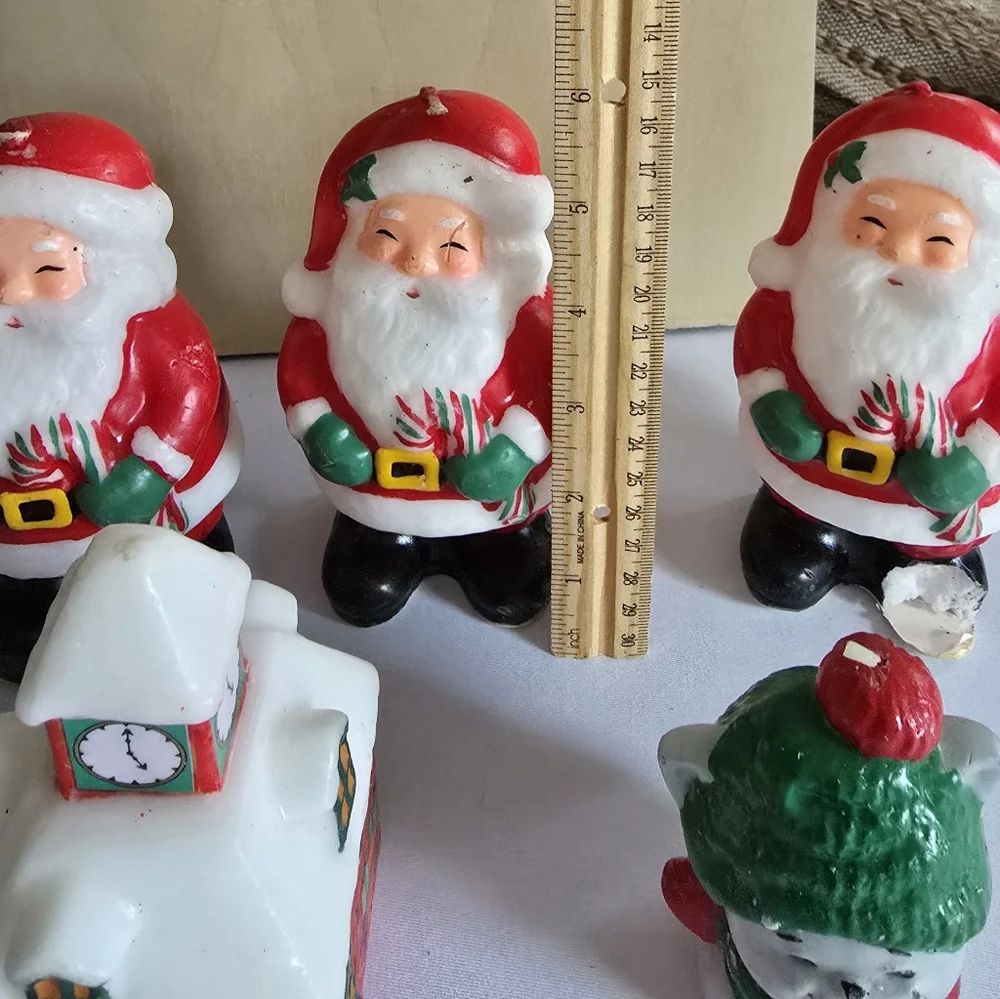 Vintage LOT XMAS Candles 1 Christmasville Schoolhouse,  3 Santas, 1 Avon Kitty